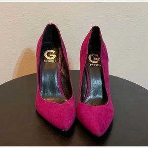 Brand new GUESS stilettoS pump size 8